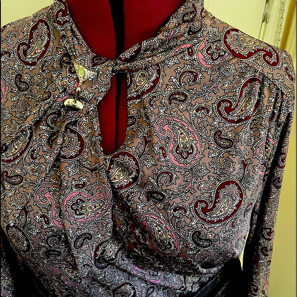 Fire Island Woman vintage paisley blouse - Picture 1 of 4